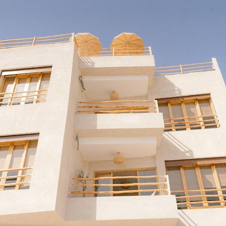 Malibu Surf House Appartement Tamraght Buitenkant foto